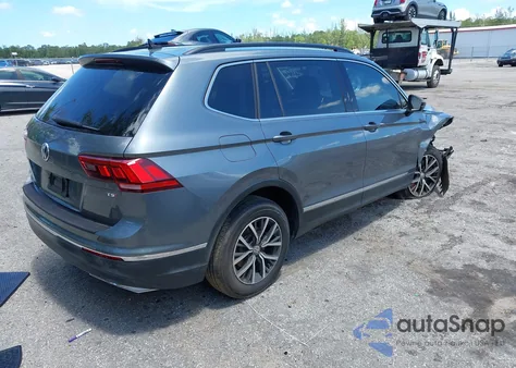 2018 Volkswagen Tiguan 2.0T Se/2.0T Sel from USA, damaged, VIN 3VV3B7AX5JM220827
